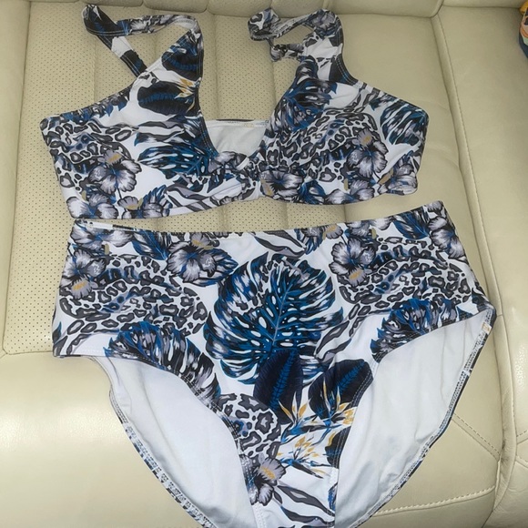 SHEIN Other - Shein bikini 1X EUC